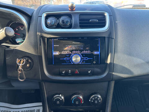 2013 Dodge Avenger SE