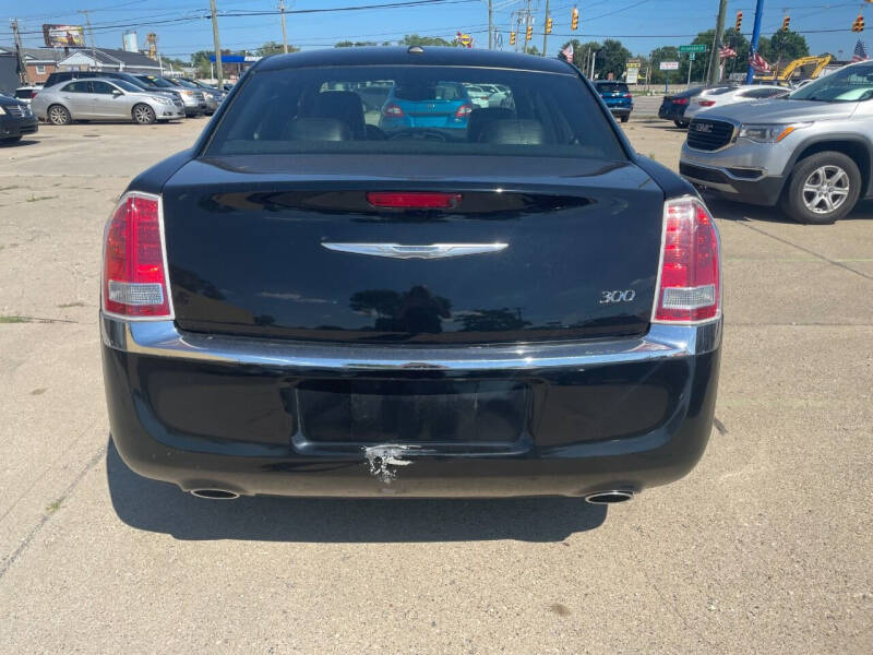 2013 Chrysler 300