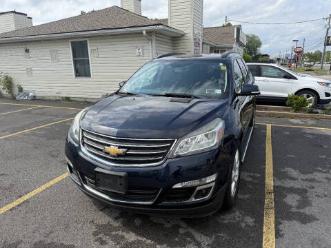 2017 Chevrolet Traverse LT