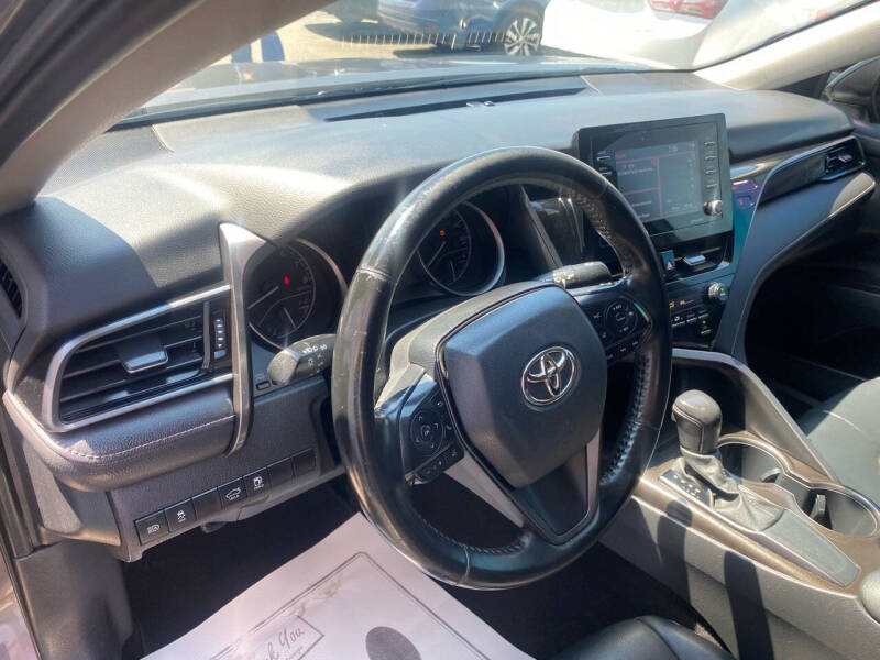 2021 Toyota Camry SE