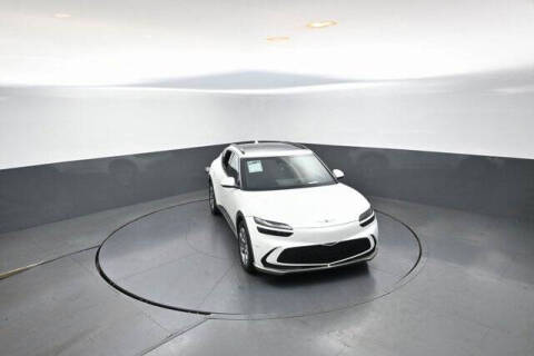 2025 Genesis GV60 Standard