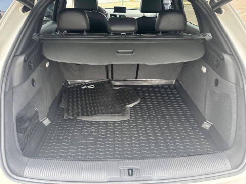 2016 Audi Q3 2.0T quattro Premium Plus