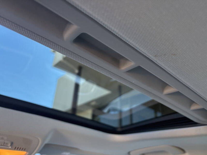 2016 Audi A4 2.0T quattro Premium