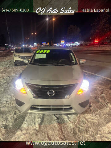 2019 Nissan Versa SV