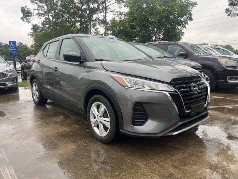2024 Nissan Kicks S