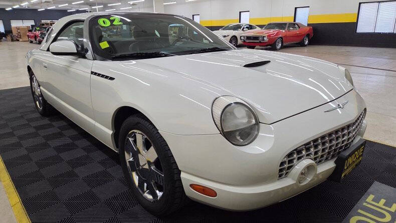 2002 Ford Thunderbird Deluxe