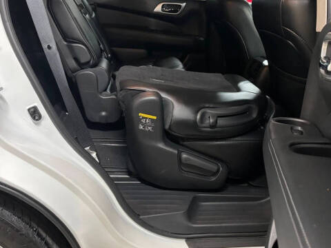 2016 Nissan Pathfinder Platinum