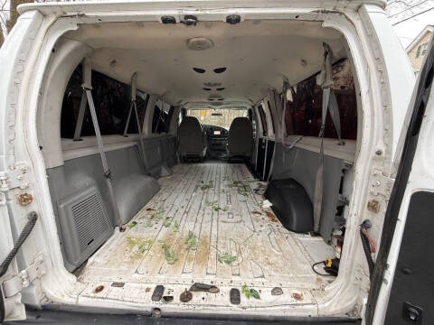 2007 Ford E-Series E-350 SD XLT