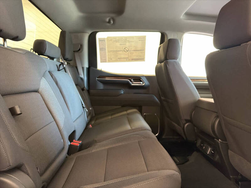 2026 GMC Sierra 1500 Elevation Standard