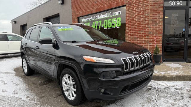 2015 Jeep Cherokee for sale at Xtreme Auto Sales LLC in Chesterfield MI