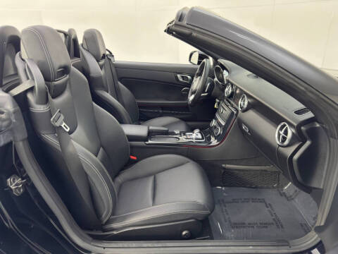 2019 Mercedes-Benz SLC SLC 300