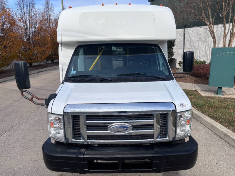 2014 Ford E-Series E-350 SD