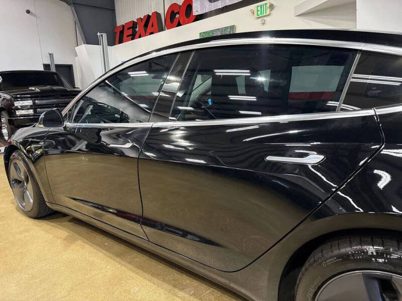 2018 Tesla Model 3 Performance