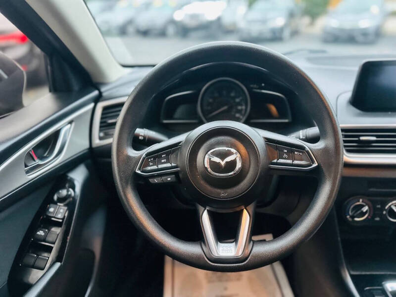 2017 Mazda MAZDA3 Sport