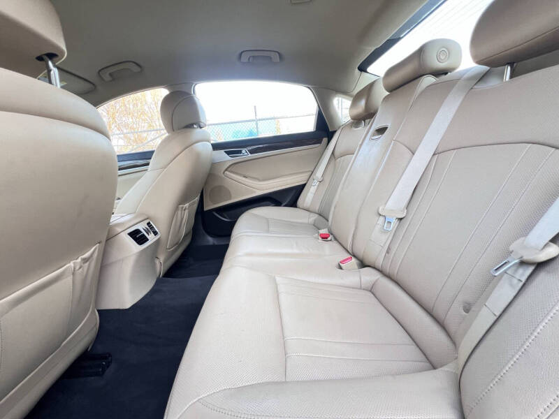 2018 Genesis G80 3.8