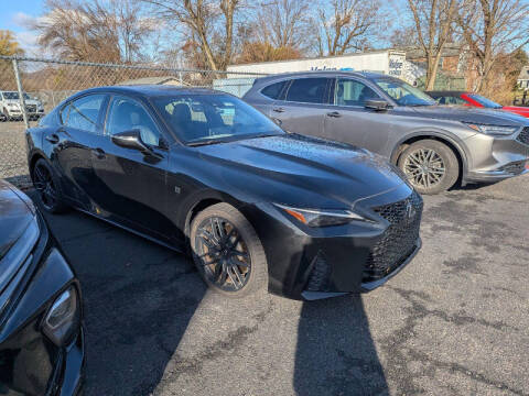 2023 Lexus IS 500