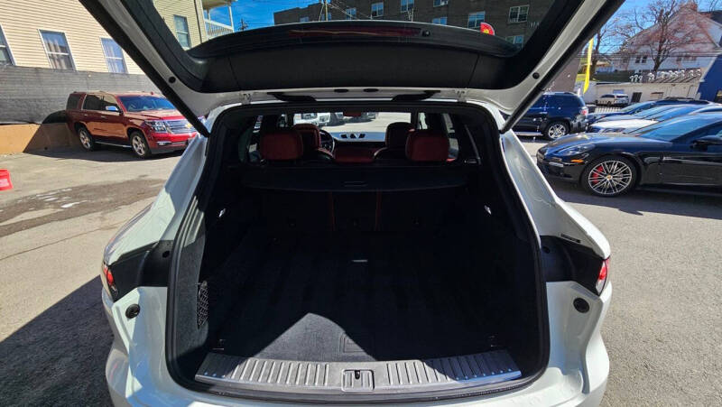 2019 Porsche Cayenne S
