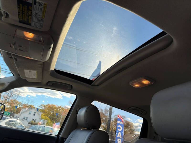 2011 Toyota Tundra Limited