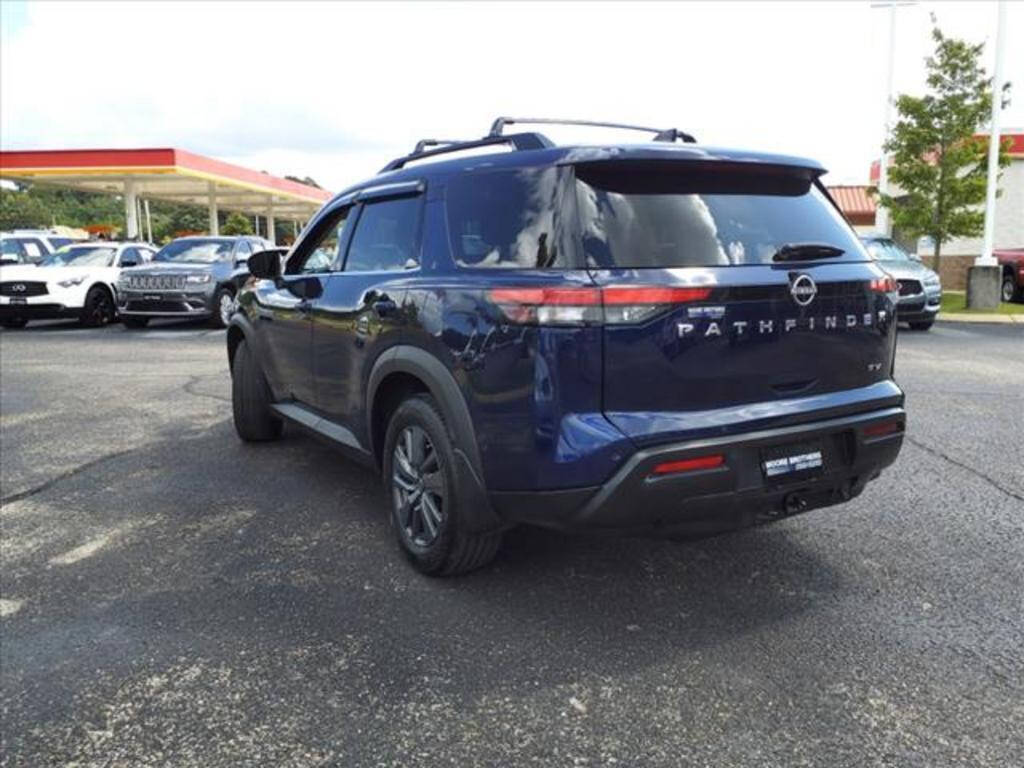 2022 Nissan Pathfinder for sale at MOORE BROTHERS in Oxford, MS