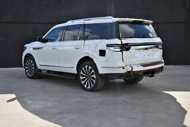 2023 Lincoln Navigator Reserve
