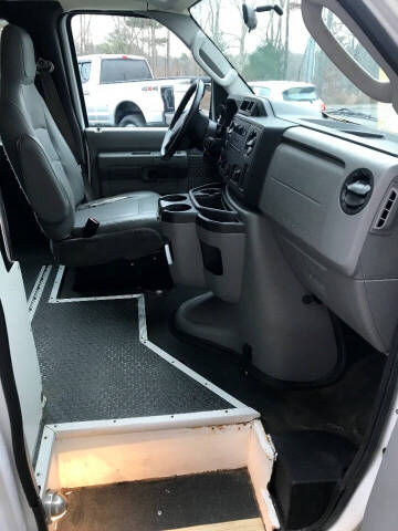 2014 Ford E-Series E-150