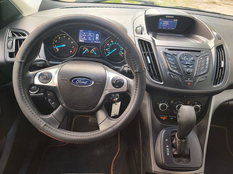2015 Ford Escape S
