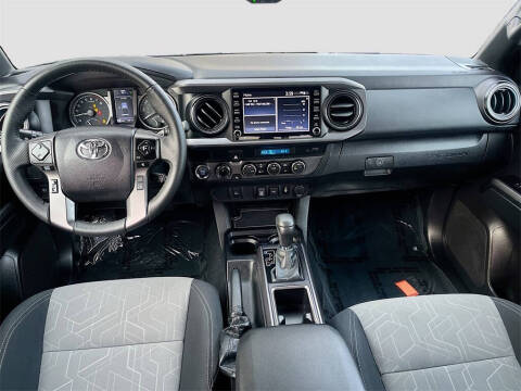 2023 Toyota Tacoma TRD Off-Road