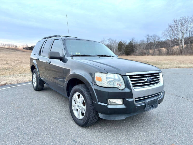 2010 Ford Explorer XLT
