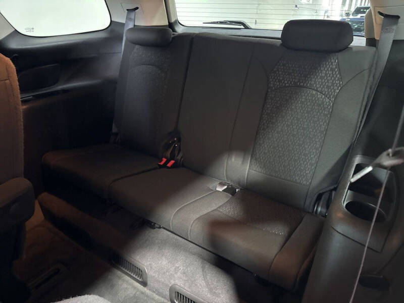 2011 GMC Acadia SLE
