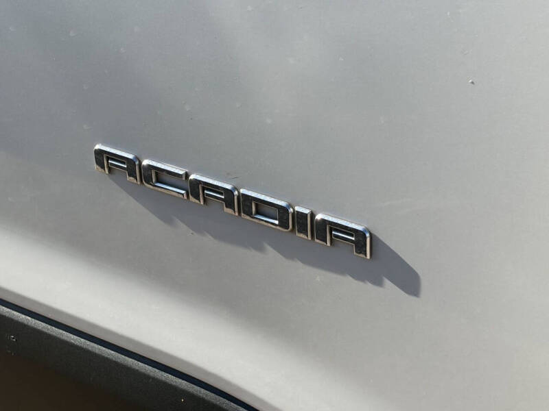 2017 GMC Acadia SLT-1
