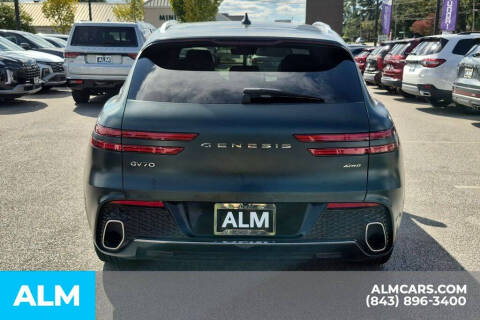 2023 Genesis GV70 2.5T Standard