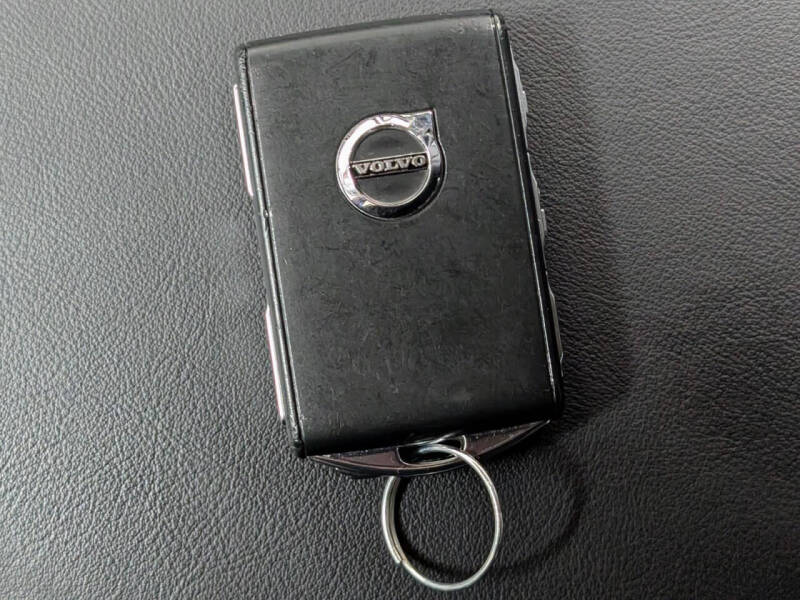 2024 Volvo V90 Cross Country B6 Plus