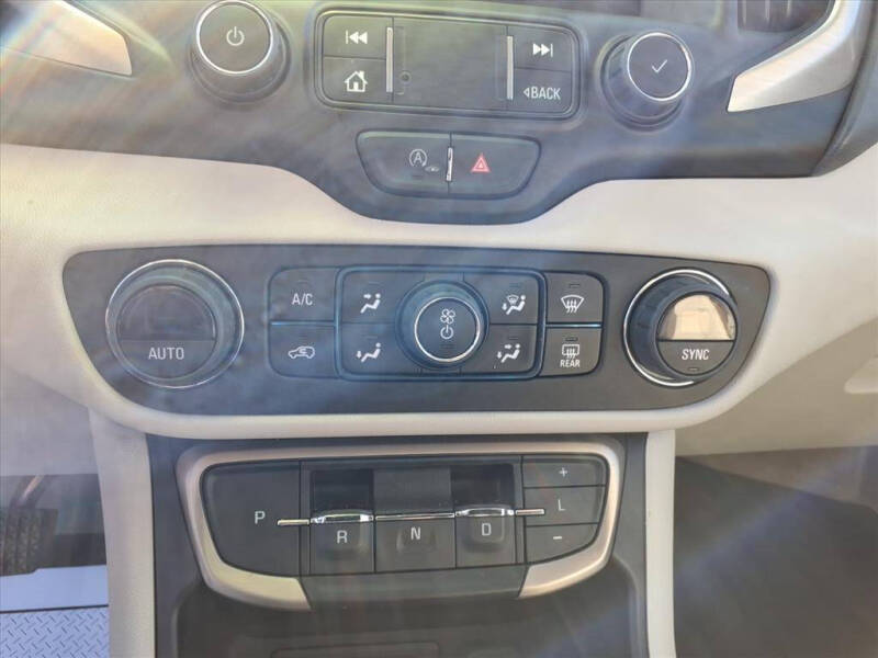 2022 GMC Terrain Denali