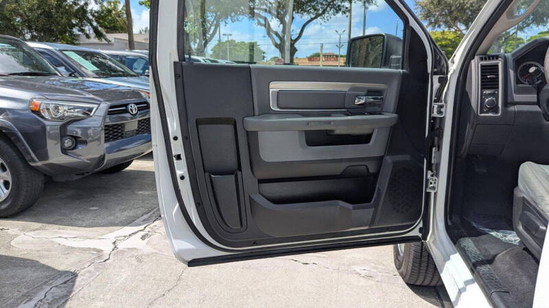 2017 RAM 2500 Tradesman