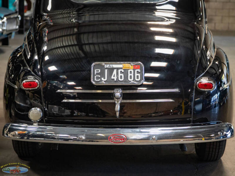 1946 Ford Custom Super Deluxe Coupe