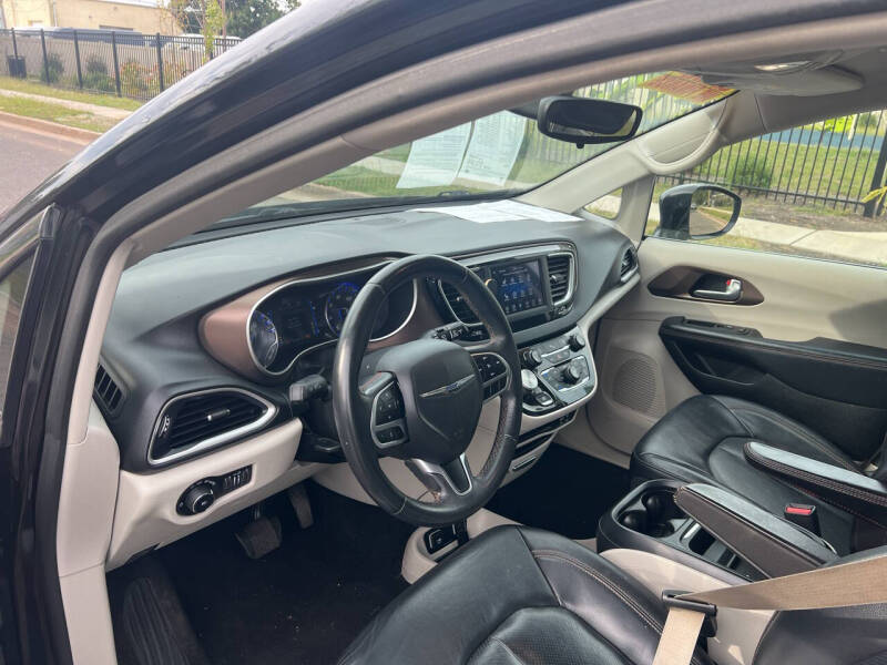 2018 Chrysler Pacifica Touring L