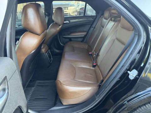 2020 Chrysler 300 Limited