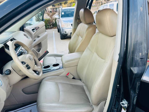 2014 Nissan Pathfinder S