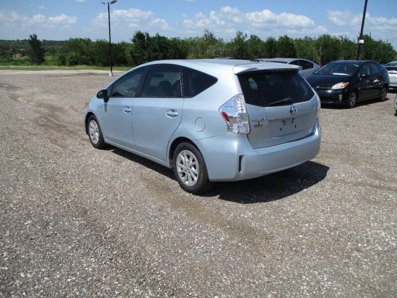 2012 Toyota Prius v Three