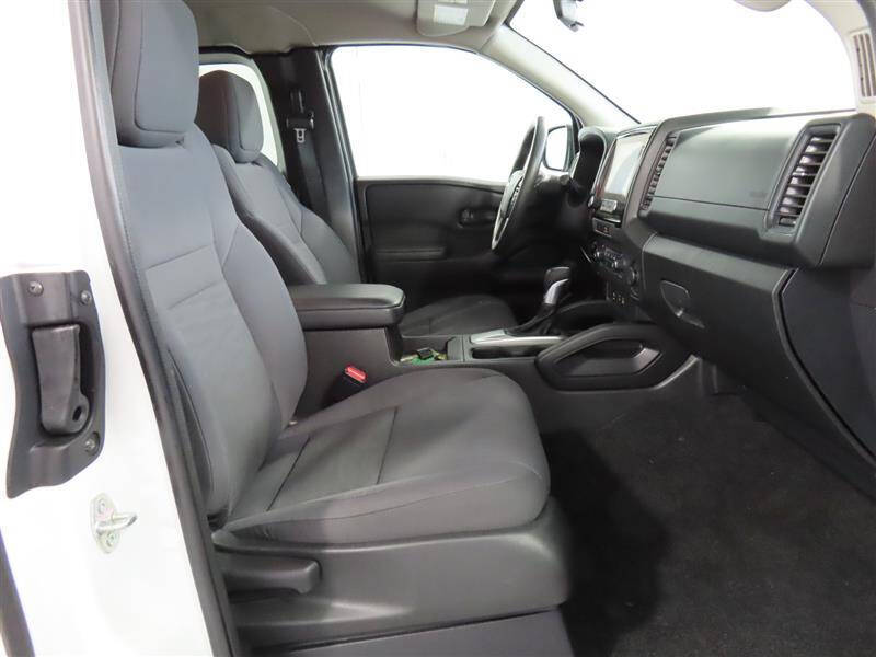 2023 Nissan Frontier S