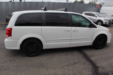 2015 Dodge Grand Caravan American Value Package