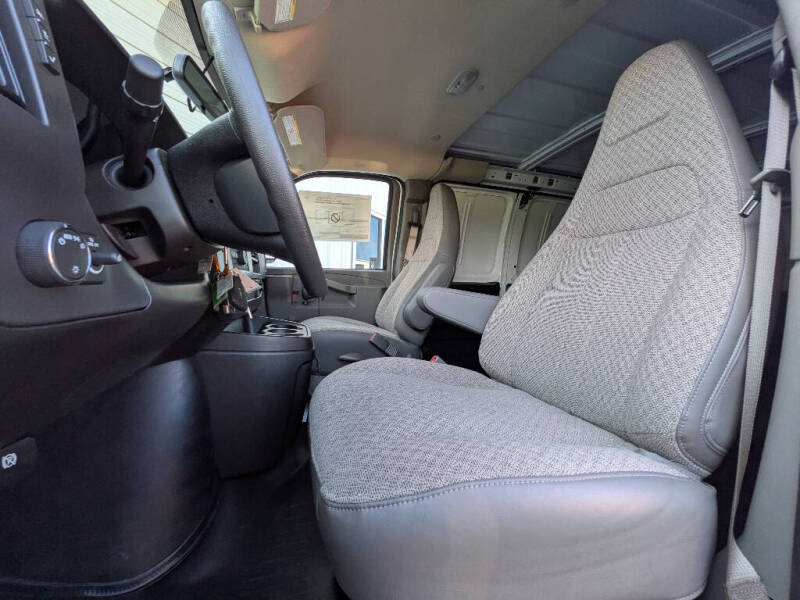 2026 GMC Savana 3500