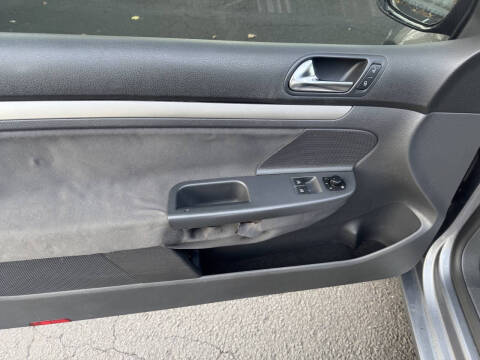 2009 Volkswagen Rabbit S PZEV