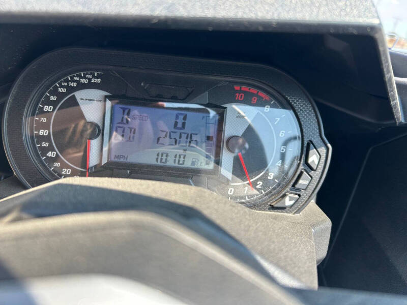 2022 Polaris Slingshot