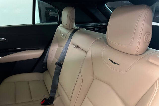 2024 Cadillac XT4 Luxury