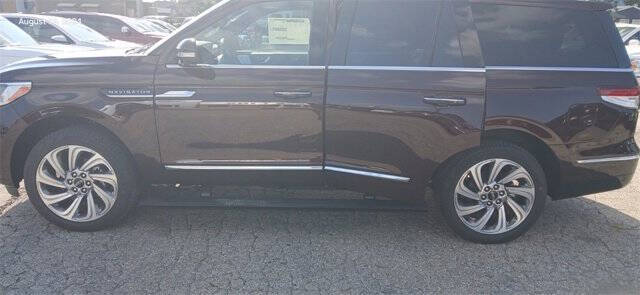 2024 Lincoln Navigator Reserve