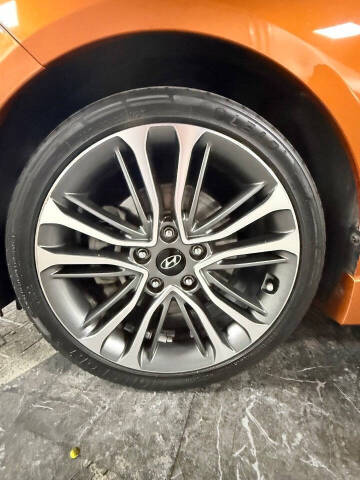 2016 Hyundai Veloster Turbo