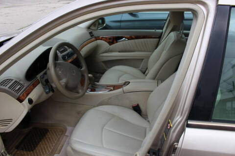 1999 Mercedes-Benz E-Class for sale at Peninsula Motor Vehicle Group in Oakville NY