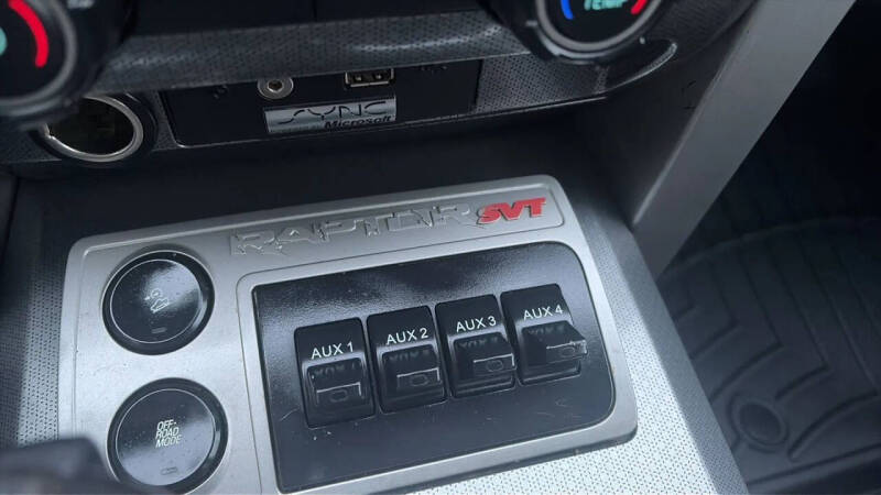 2011 Ford F-150 SVT Raptor