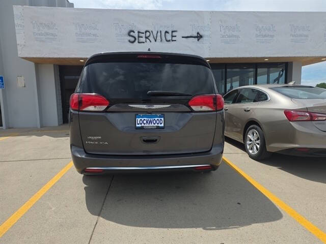 2018 Chrysler Pacifica Touring L
